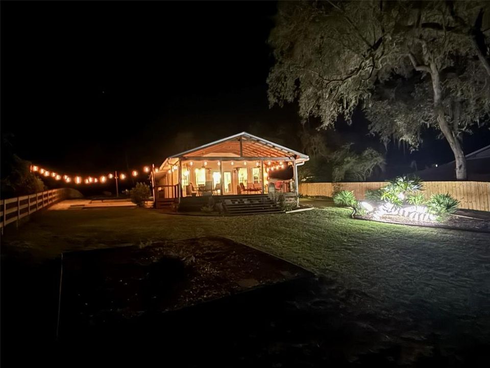 Recently Sold: $369,900 (2 beds, 2 baths, 1500 Square Feet)