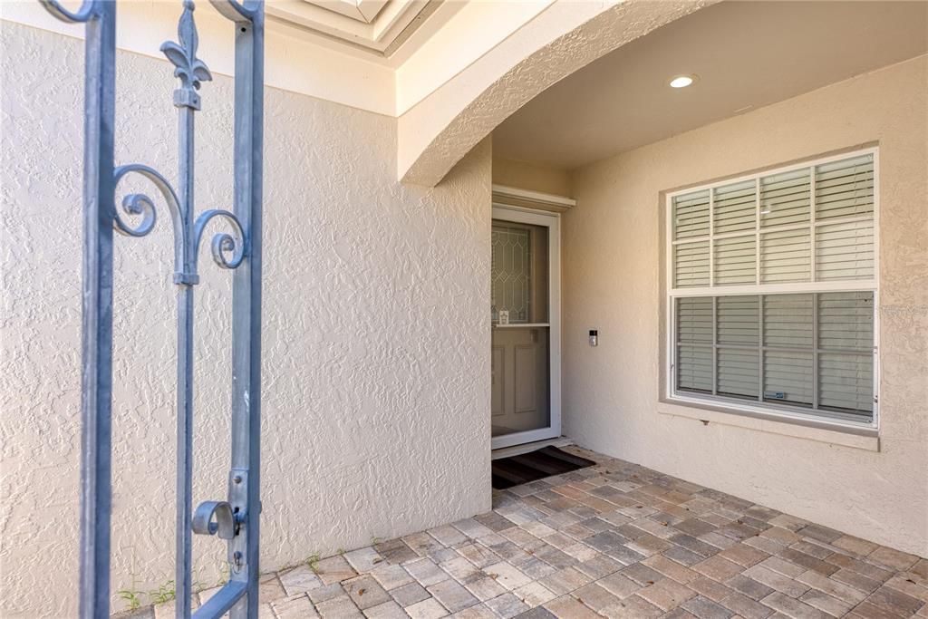 Active With Contract: $425,000 (3 beds, 2 baths, 1628 Square Feet)