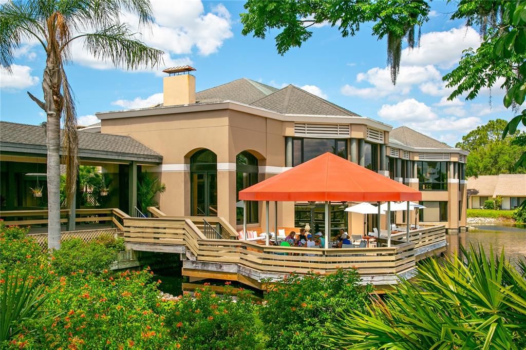 Active With Contract: $425,000 (3 beds, 2 baths, 1628 Square Feet)