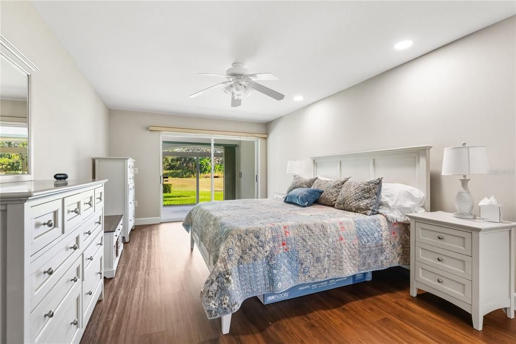 Active With Contract: $425,000 (3 beds, 2 baths, 1628 Square Feet)