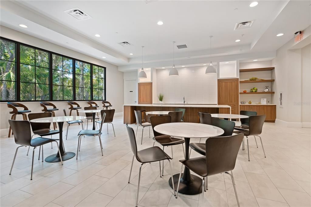 Active With Contract: $425,000 (3 beds, 2 baths, 1628 Square Feet)