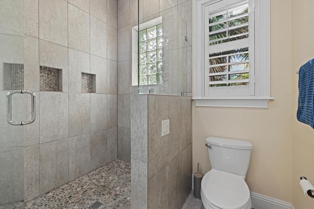 На продажу: $2,995,000 (5 спален, 4 ванн, 3206 Квадратных фут)