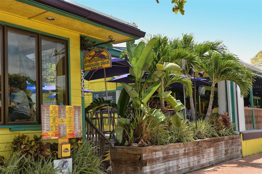 На продажу: $2,995,000 (5 спален, 4 ванн, 3206 Квадратных фут)