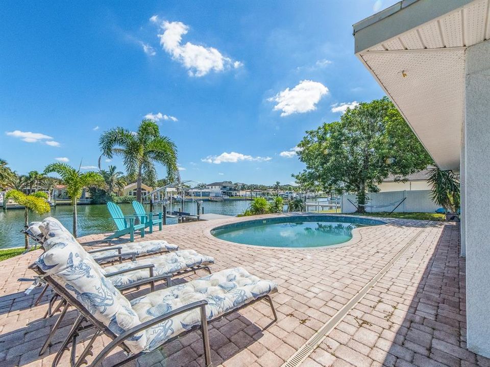 На продажу: $1,349,000 (3 спален, 2 ванн, 1870 Квадратных фут)