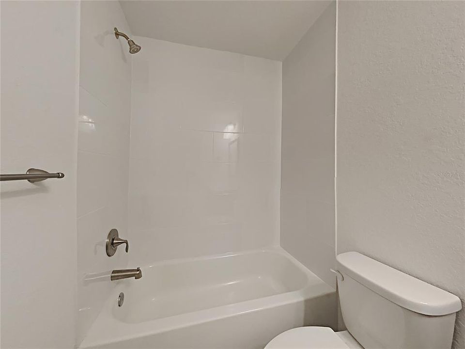 Active With Contract: $880,000 (7 beds, 0 baths, 3334 Square Feet)