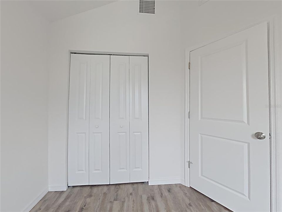 Active With Contract: $880,000 (7 beds, 0 baths, 3334 Square Feet)