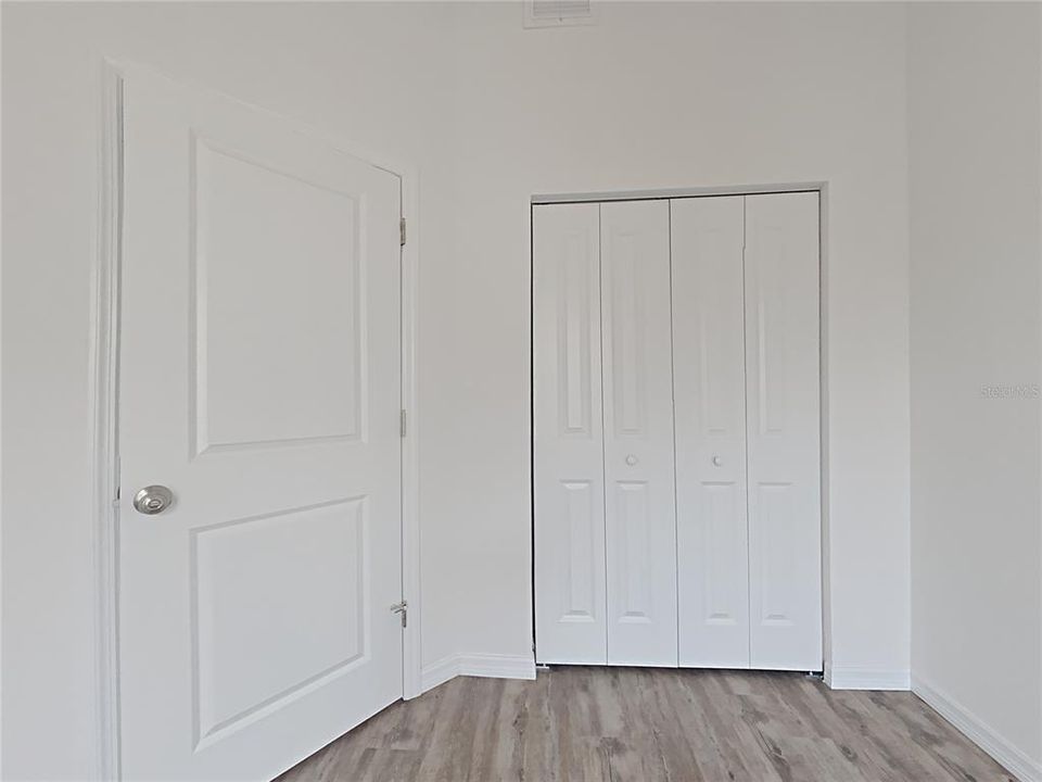 Active With Contract: $880,000 (7 beds, 0 baths, 3334 Square Feet)