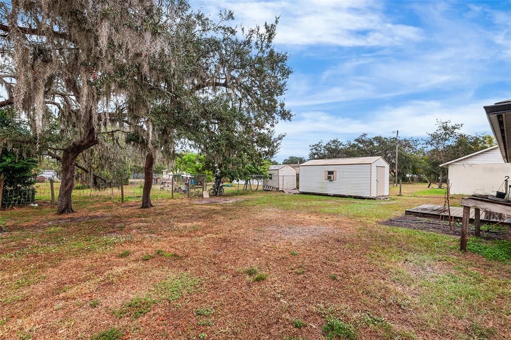 For Rent: $1,700 (3 beds, 2 baths, 1128 Square Feet)