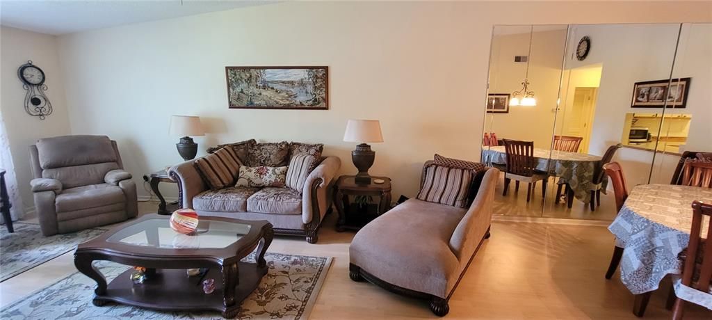 En Renta: $2,250 (2 camas, 2 baños, 1333 Pies cuadrados)