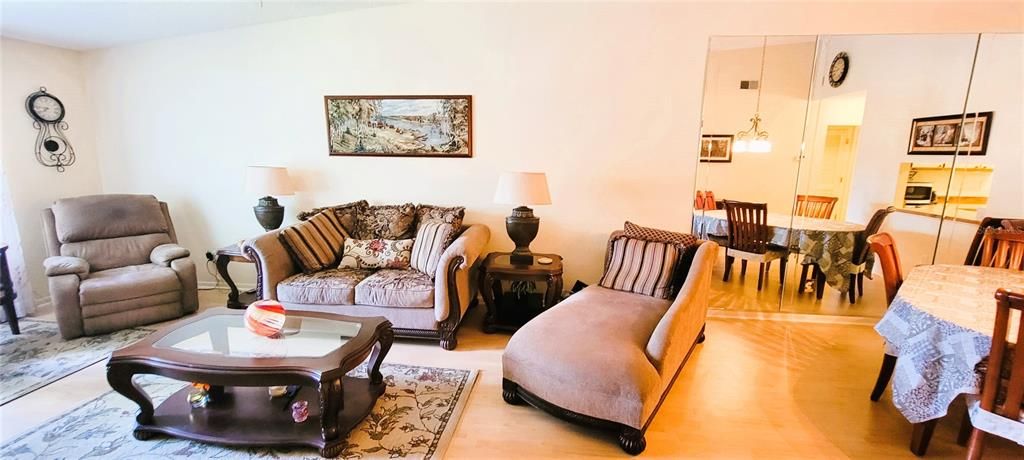 En Renta: $2,250 (2 camas, 2 baños, 1333 Pies cuadrados)