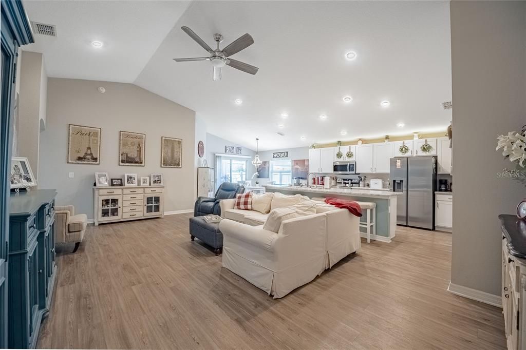 For Sale: $315,000 (4 beds, 2 baths, 1857 Square Feet)