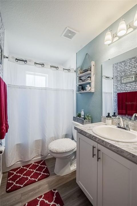 For Sale: $315,000 (4 beds, 2 baths, 1857 Square Feet)