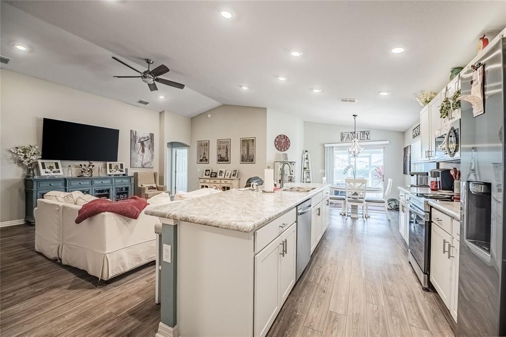 For Sale: $315,000 (4 beds, 2 baths, 1857 Square Feet)