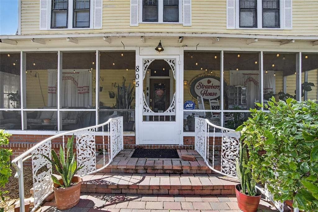 待售: $949,900 (7 贝兹, 8 浴室, 5006 平方英尺)