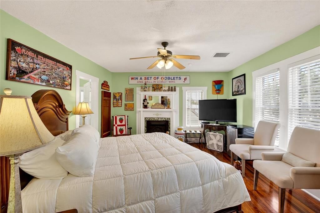 待售: $949,900 (7 贝兹, 8 浴室, 5006 平方英尺)