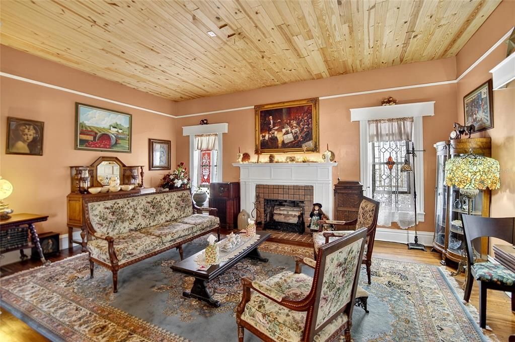 待售: $949,900 (7 贝兹, 8 浴室, 5006 平方英尺)