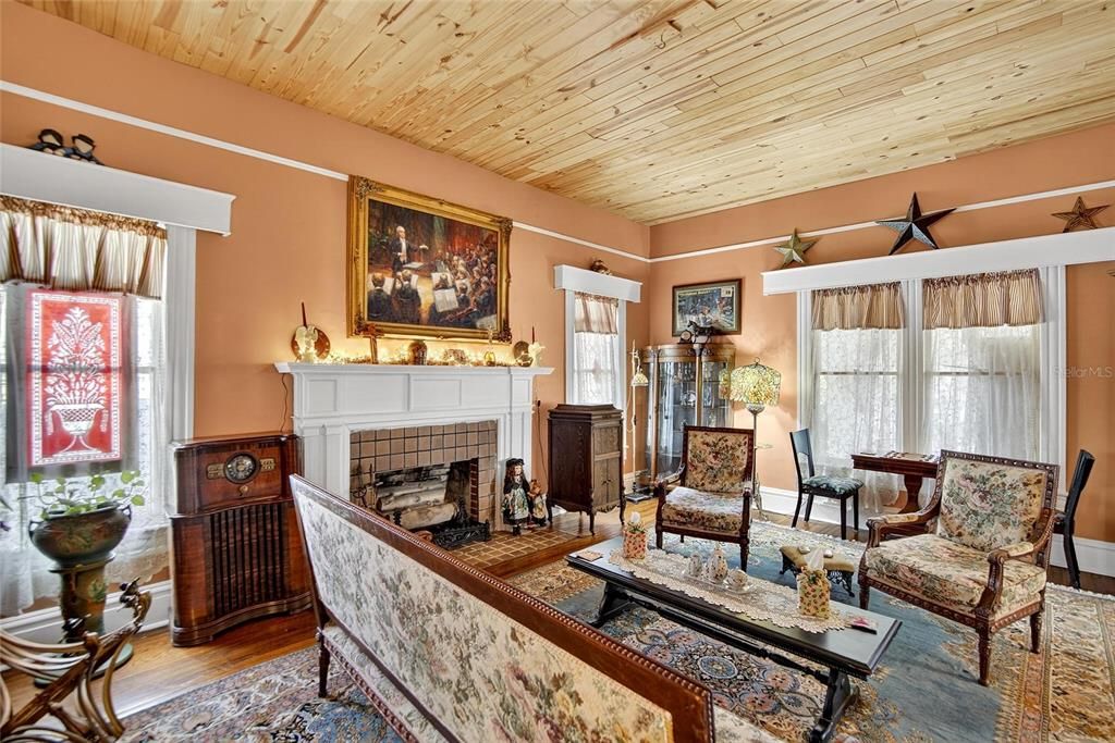 待售: $949,900 (7 贝兹, 8 浴室, 5006 平方英尺)