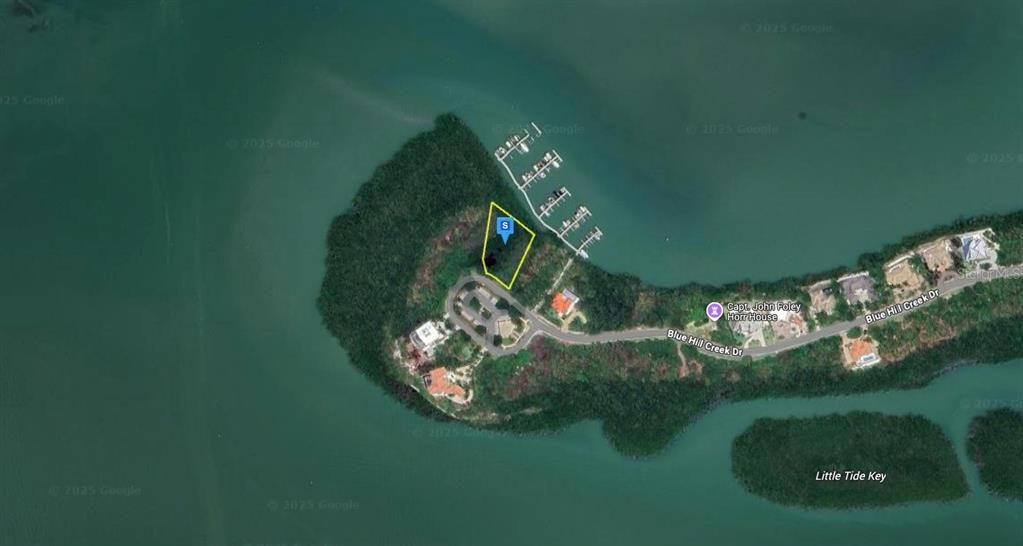 待售: $819,999 (0.89 acres)