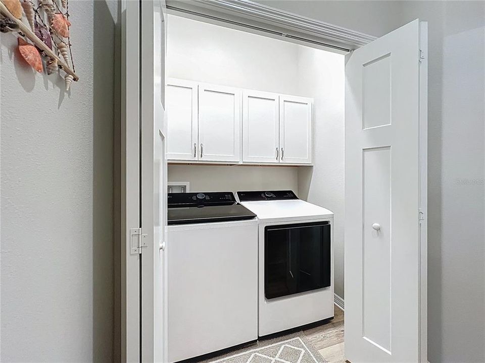 En Venta: $325,000 (3 camas, 2 baños, 1833 Pies cuadrados)