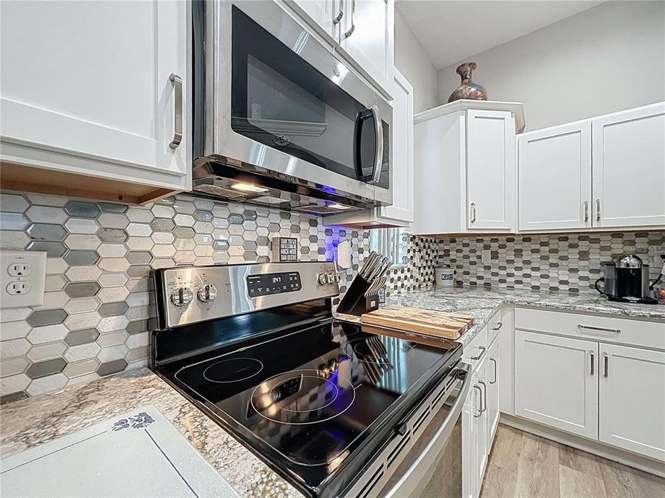 En Venta: $325,000 (3 camas, 2 baños, 1833 Pies cuadrados)