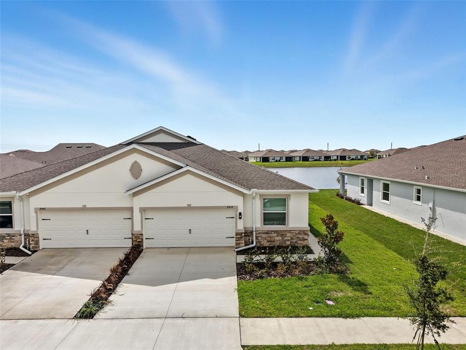 最近租的: $2,400 (3 贝兹, 2 浴室, 1565 平方英尺)