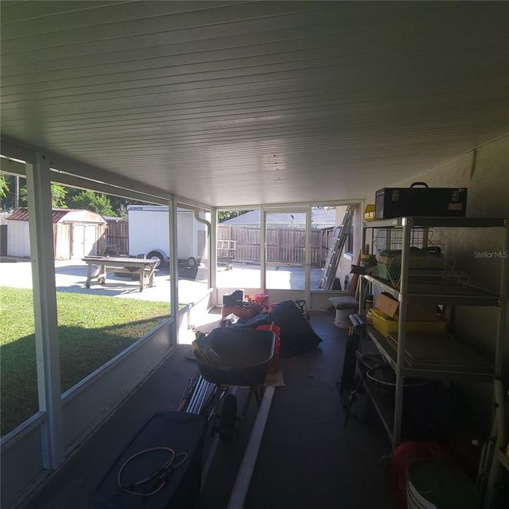 На продажу: $280,000 (3 спален, 1 ванн, 936 Квадратных фут)