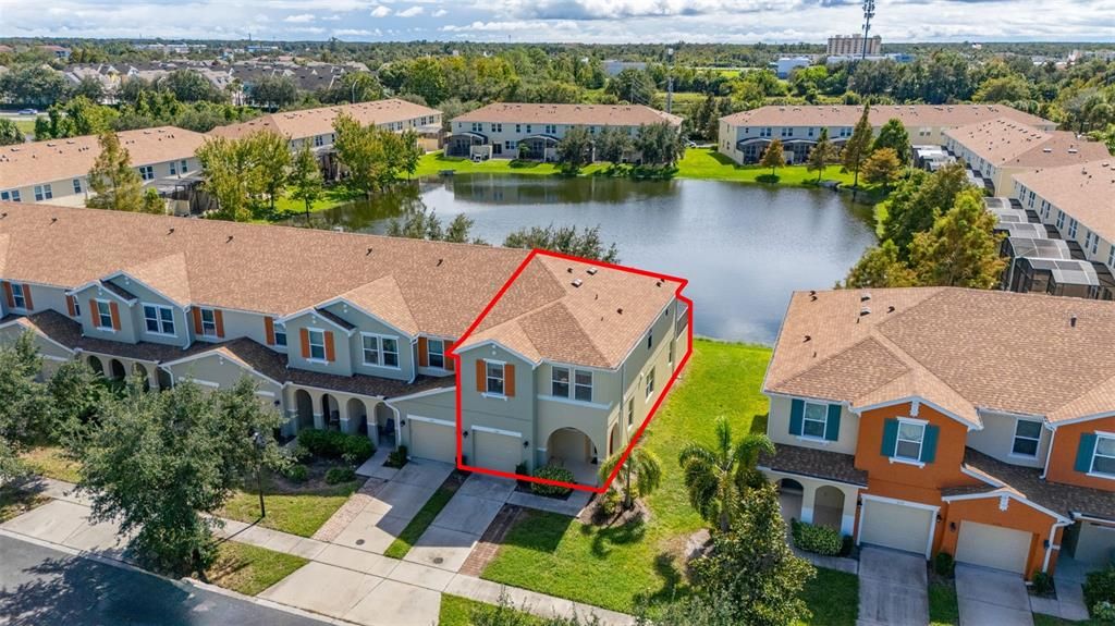 合同活跃: $340,000 (4 贝兹, 3 浴室, 1782 平方英尺)