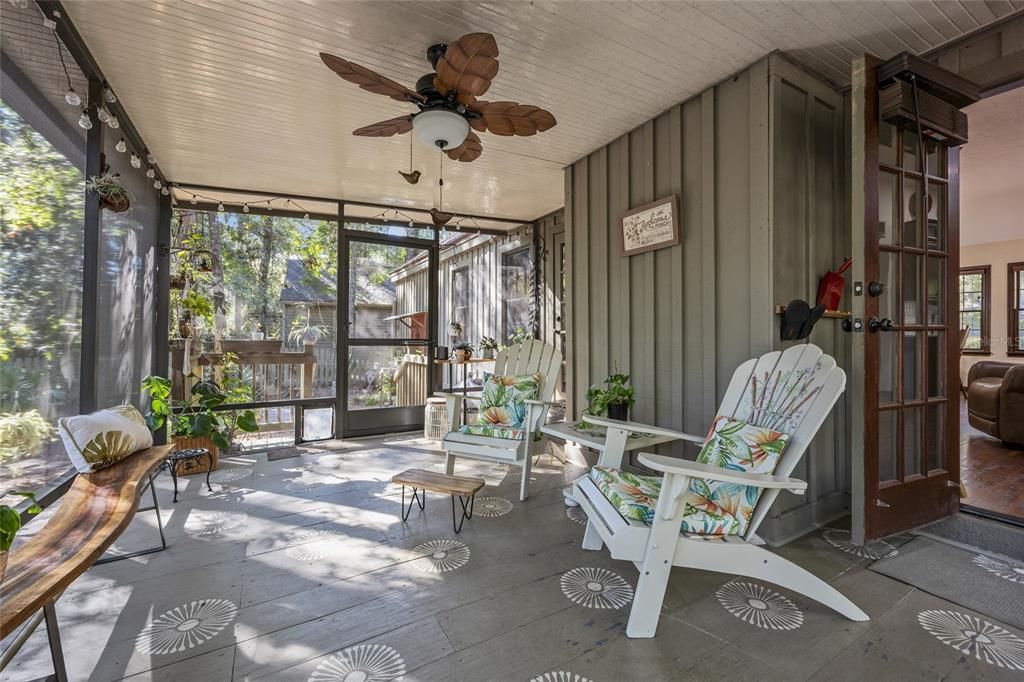 Active With Contract: $345,000 (3 beds, 2 baths, 1450 Square Feet)