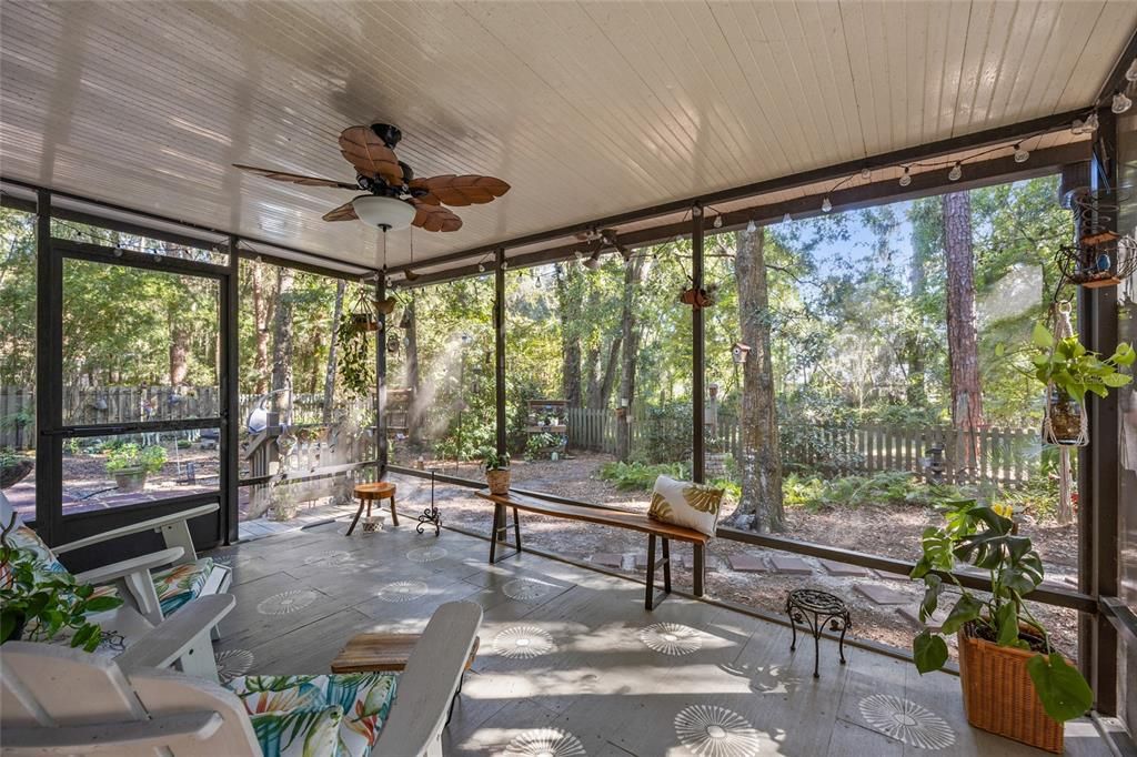 Active With Contract: $345,000 (3 beds, 2 baths, 1450 Square Feet)