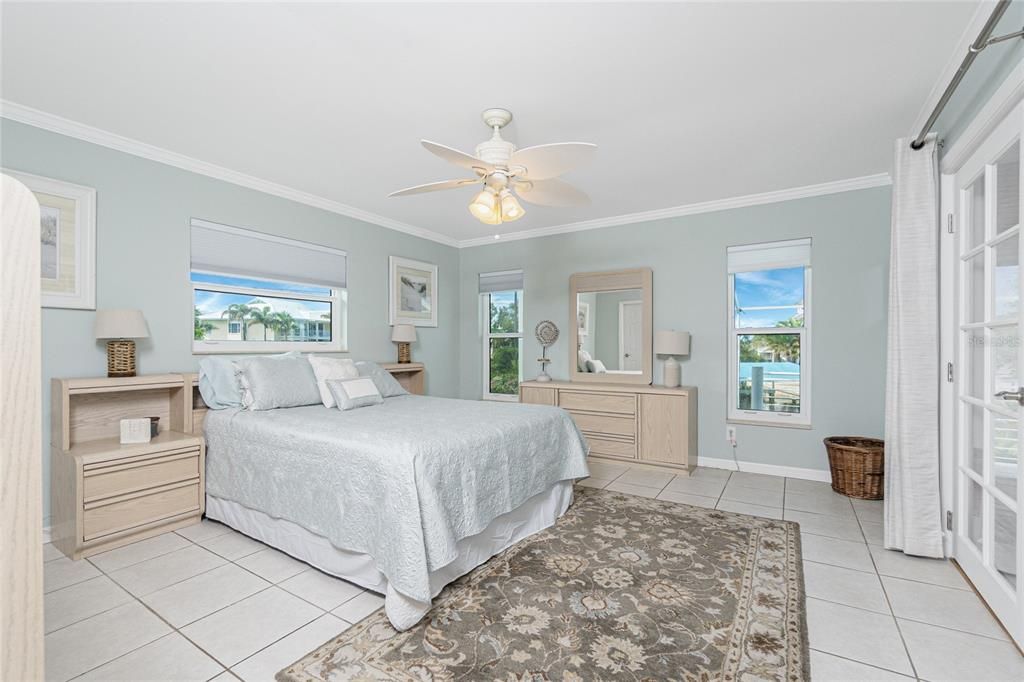 待售: $2,250,000 (3 贝兹, 2 浴室, 2232 平方英尺)