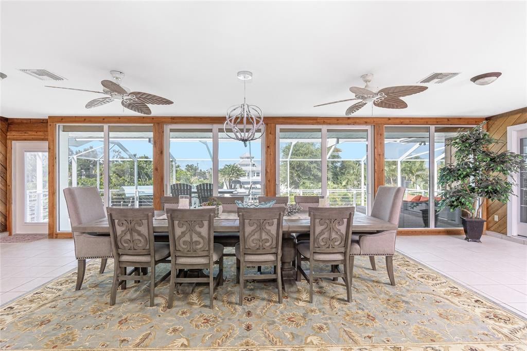 待售: $2,250,000 (3 贝兹, 2 浴室, 2232 平方英尺)