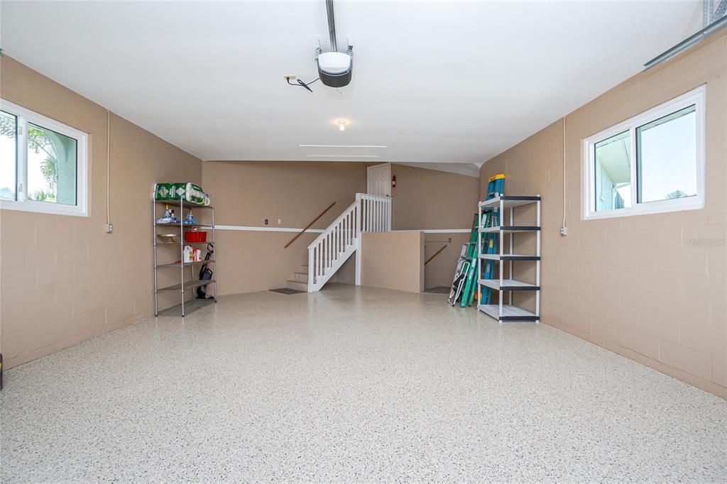 待售: $2,250,000 (3 贝兹, 2 浴室, 2232 平方英尺)