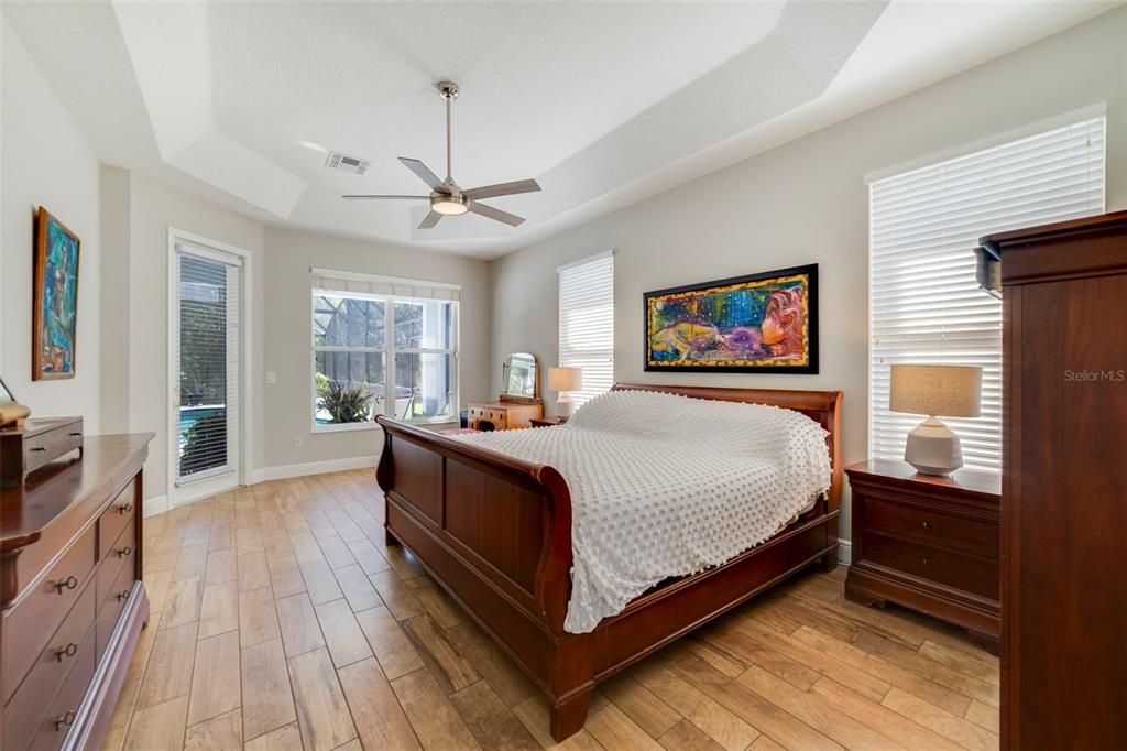 На продажу: $734,000 (5 спален, 3 ванн, 2916 Квадратных фут)