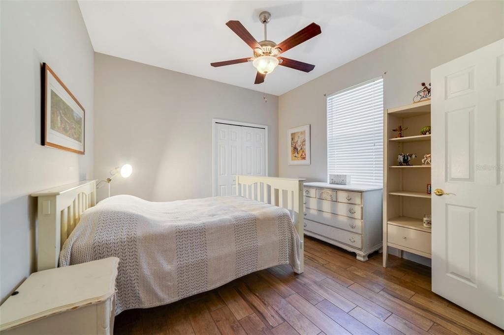 На продажу: $734,000 (5 спален, 3 ванн, 2916 Квадратных фут)