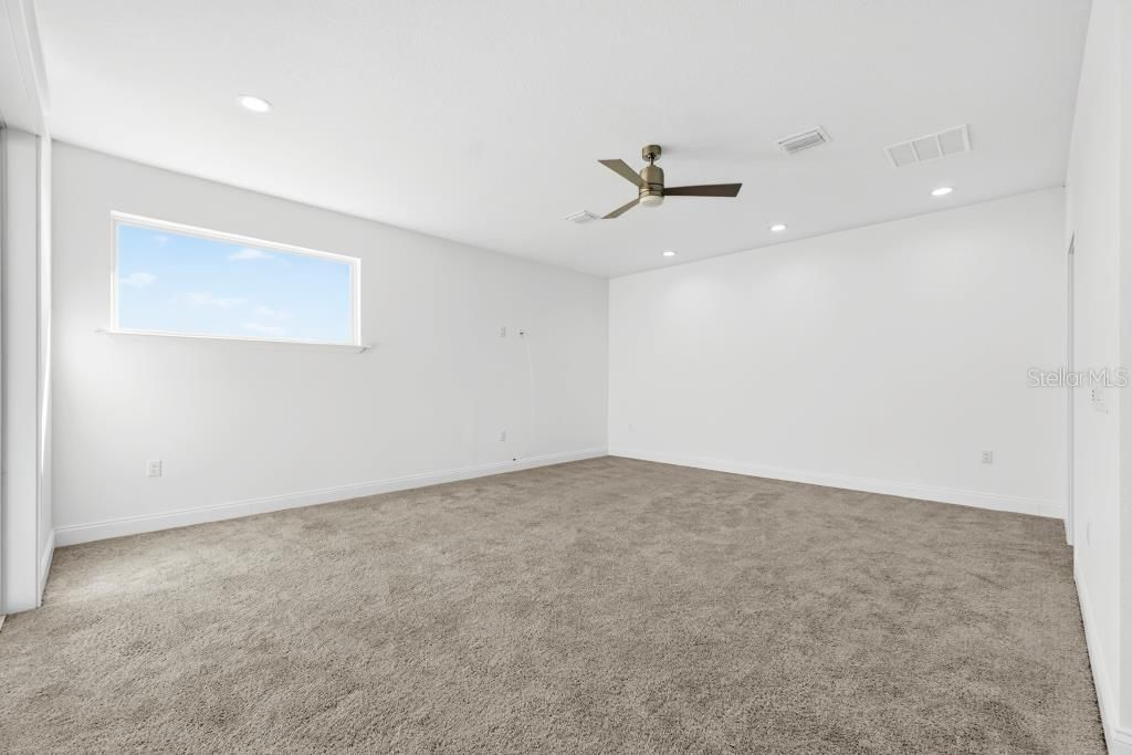 В аренду: $4,000 (3 спален, 2 ванн, 2871 Квадратных фут)