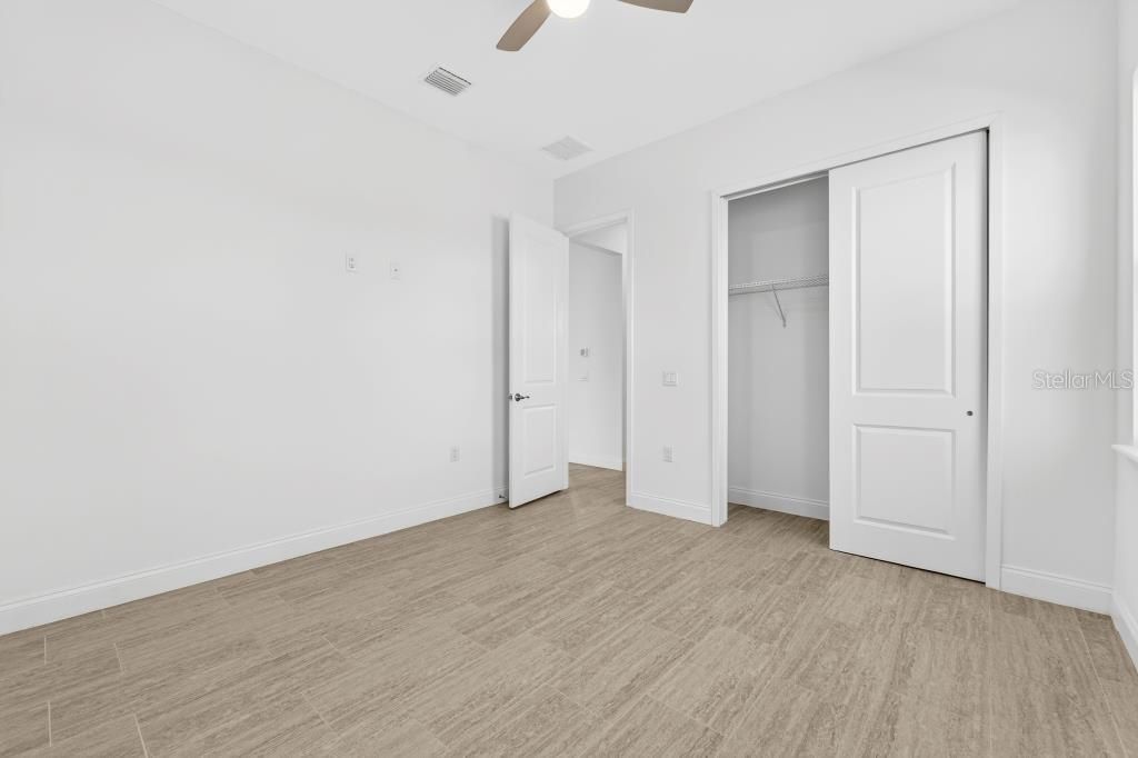 В аренду: $4,000 (3 спален, 2 ванн, 2871 Квадратных фут)