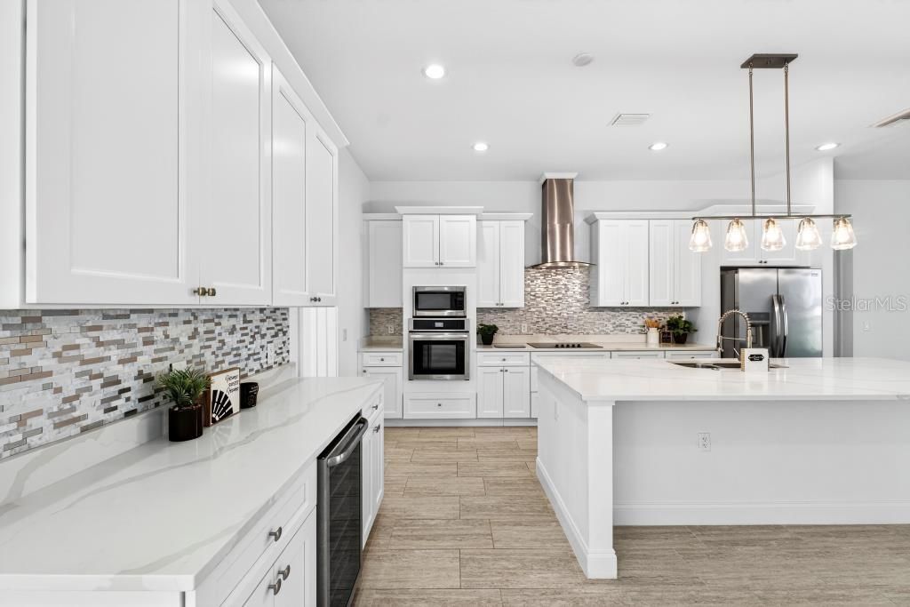 В аренду: $4,000 (3 спален, 2 ванн, 2871 Квадратных фут)