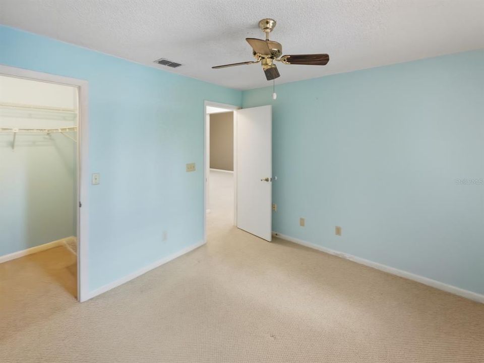 En Venta: $149,900 (2 camas, 2 baños, 1390 Pies cuadrados)