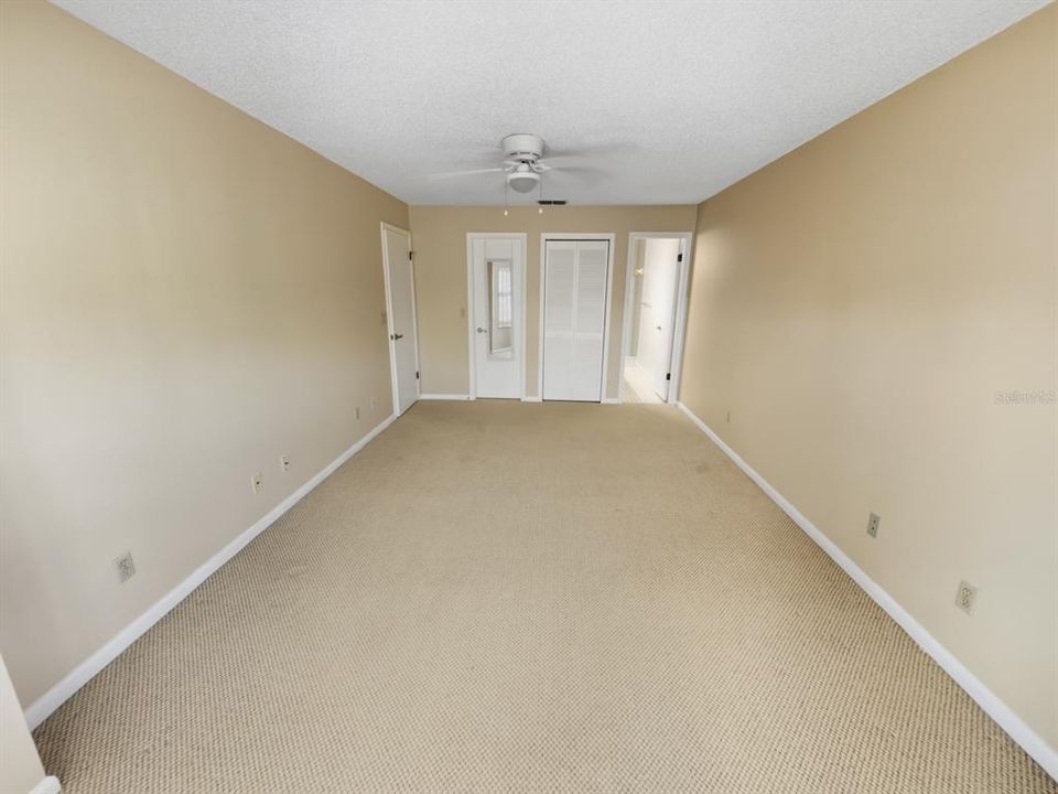 En Venta: $149,900 (2 camas, 2 baños, 1390 Pies cuadrados)