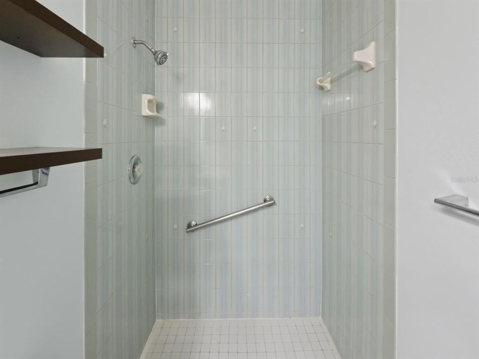 En Venta: $149,900 (2 camas, 2 baños, 1390 Pies cuadrados)