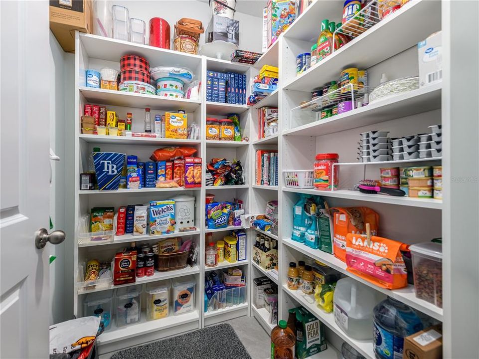 На продажу: $418,900 (5 спален, 3 ванн, 2447 Квадратных фут)