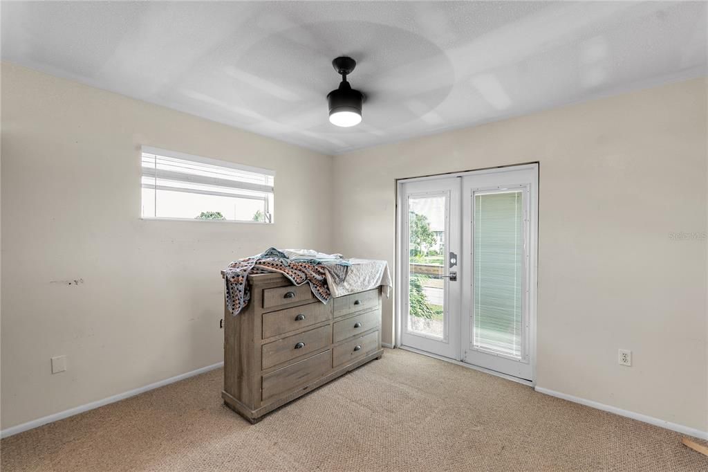 Active With Contract: $549,000 (5 beds, 3 baths, 2344 Square Feet)