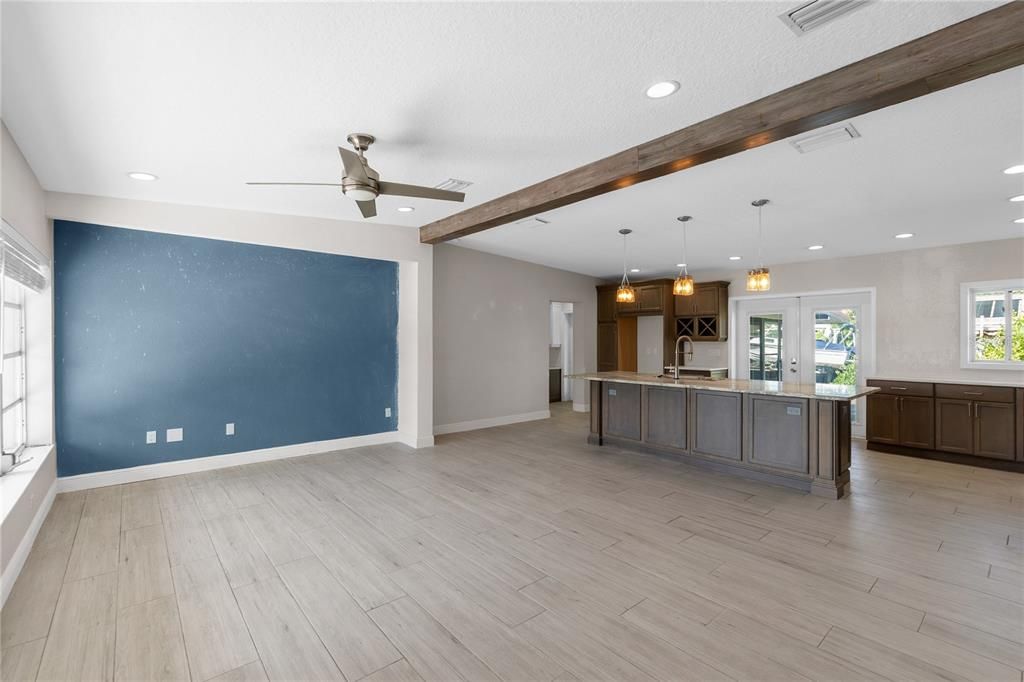 Active With Contract: $549,000 (5 beds, 3 baths, 2344 Square Feet)