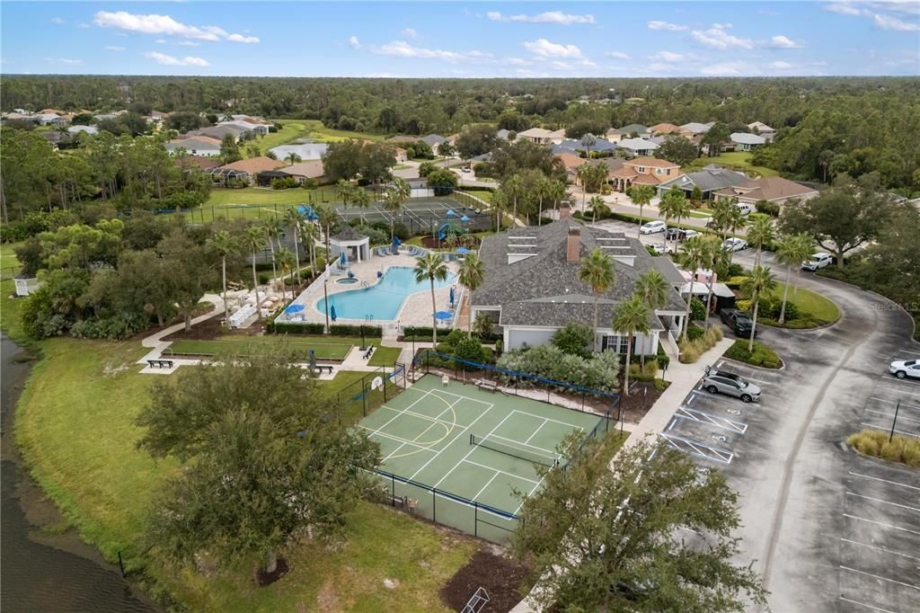 For Rent: $2,600 (4 beds, 2 baths, 2024 Square Feet)