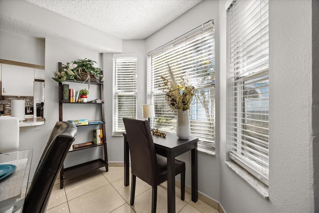 For Sale: $218,000 (3 beds, 2 baths, 1301 Square Feet)