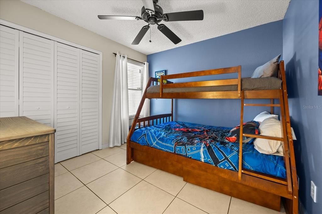 For Sale: $218,000 (3 beds, 2 baths, 1301 Square Feet)