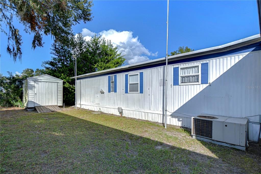 待售: $72,000 (2 贝兹, 1 浴室, 825 平方英尺)