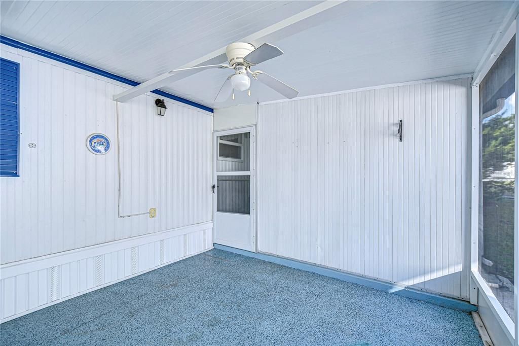 待售: $72,000 (2 贝兹, 1 浴室, 825 平方英尺)