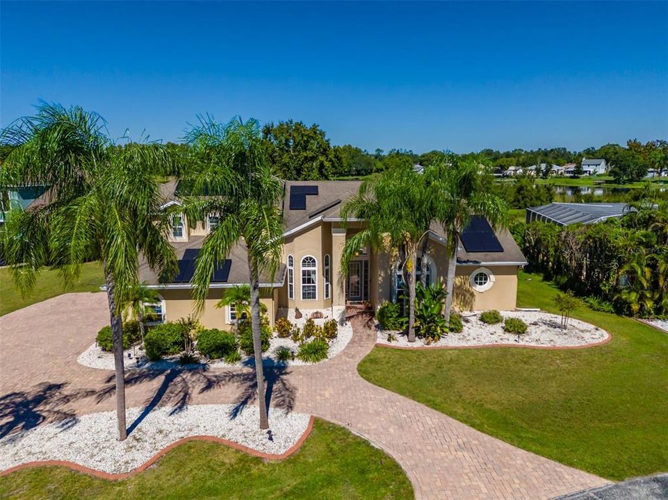 En Venta: $999,900 (5 camas, 4 baños, 2841 Pies cuadrados)