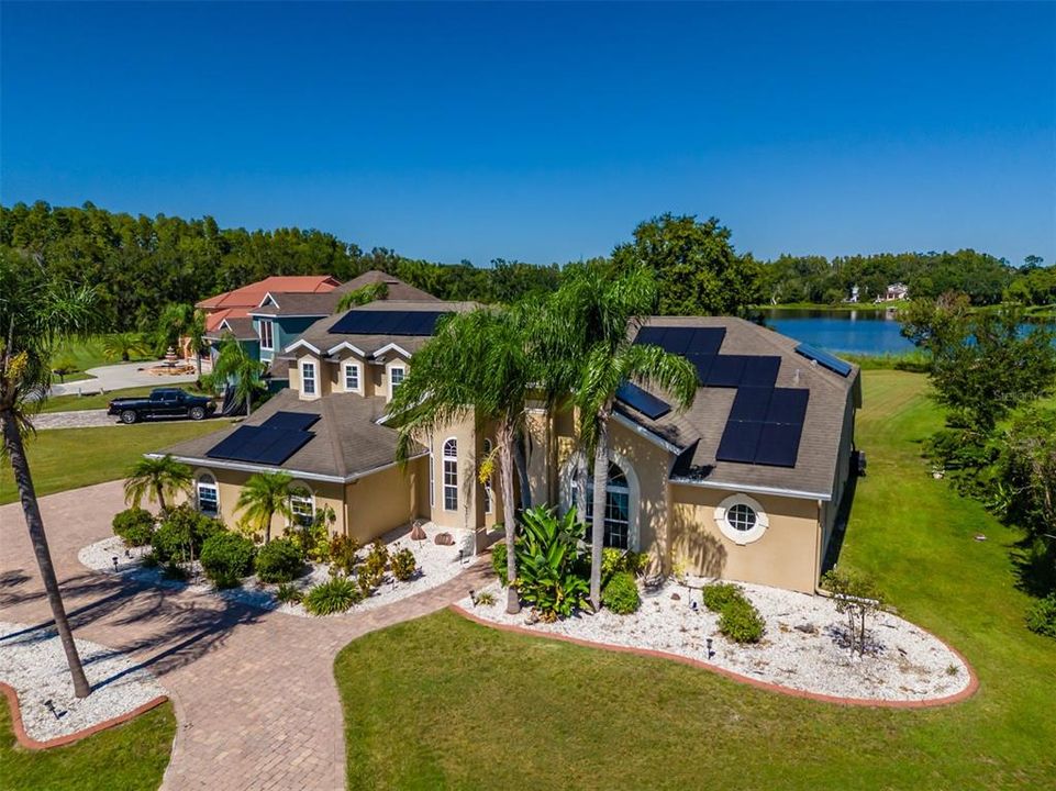 En Venta: $999,900 (5 camas, 4 baños, 2841 Pies cuadrados)